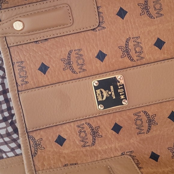 MCM Visetos - Picture 7 of 12